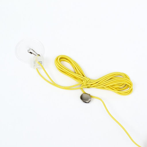 Дразнилка для кошек на креплении с бубенчиком Лапка с пером, микс цветов - Пижон фото 4