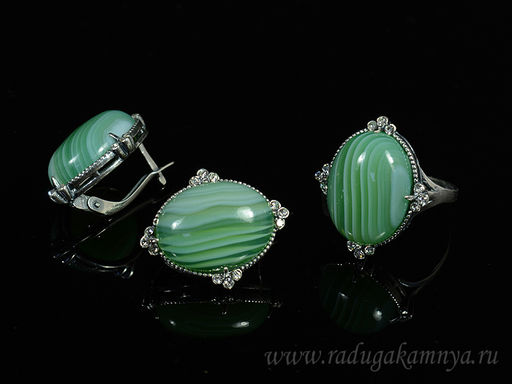 Кольцо Серьги с агатом тонированным, цв. зеленый размер 19