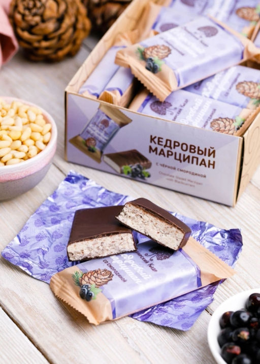 Кедровый марципан с чёрной смородиной, 720 г | шоу-бокс  18 батончиков - Сибирский кедр фото 4