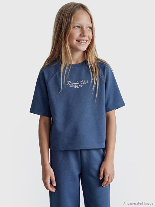 Bask?l? K?z ?ocuk Ti??rt ve E?ofman Alt