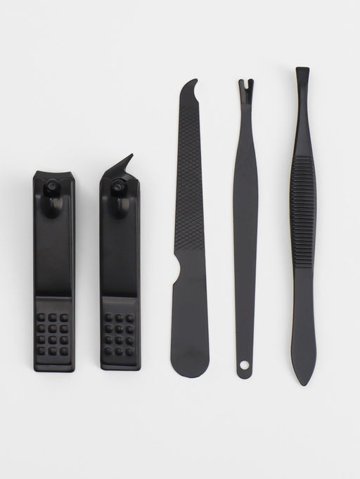 Набор маникюрный, 5 предметов, в футляре на кнопке, чёрный