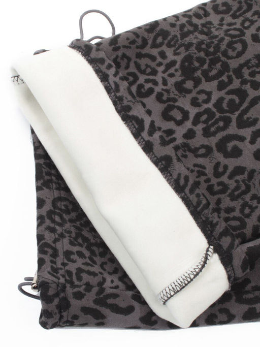 870-8 DK. GRAY/LEOPARD Костюм спортивный зимний женский (95% хлопок, 5% полиэстер)