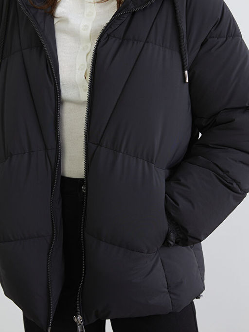 Kap??onlu D?z Oversize Kad?n ?i?me Mont