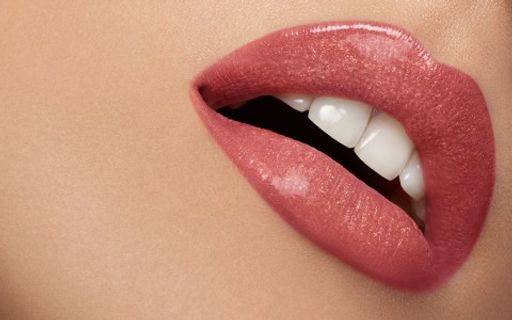 PUPA Губная помада тон 202 "Miss Pupa" бальный зал