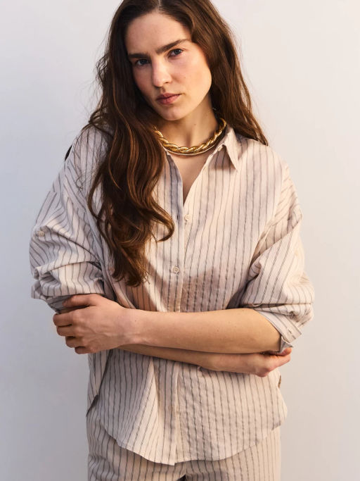 Блуза оверсайз из вискозы с длинным рукавом ZR2605012013-60 / Zarina