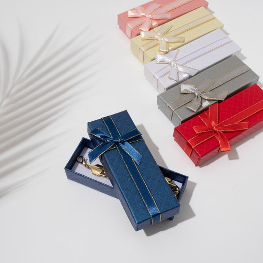 Набор коробочек подарочных 6 шт. под браслет, кулон, цепочку,12×4.3×2.5 см, (полезная часть 11.5×4 см), цвет МИКС