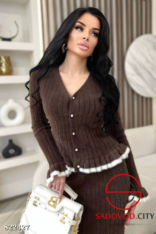 Костюм женский из альпаки