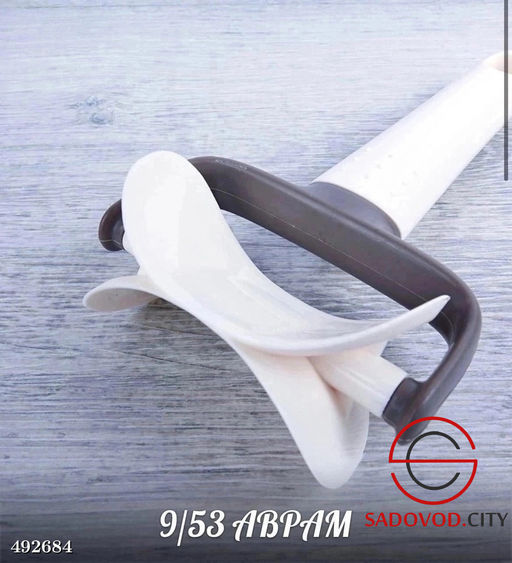 Ролик пресс для вырезания кружков из теста