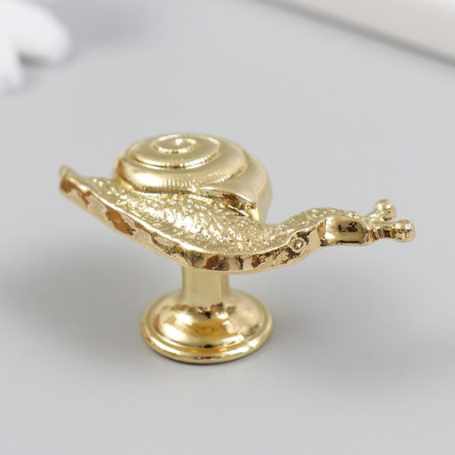 Мебельная ручка - кнопка, металл «Улитка», золото, 2.8×5.2 см