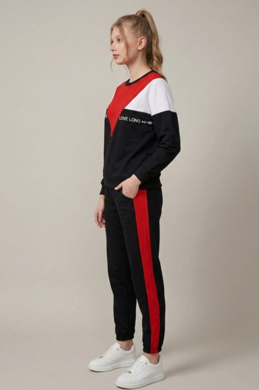 Арт. 2307/2 Костюм с брюками женский 46-52 Цвет:верх-черный, белый, красный, низ-черный, красный