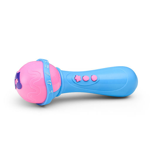 Микрофон с кнопками пианино на листе