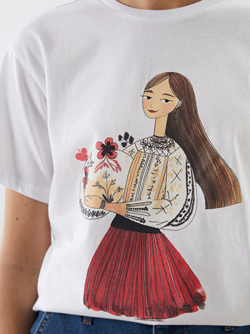 Bisiklet Yaka Bask?l? Kad?n Ti??rt