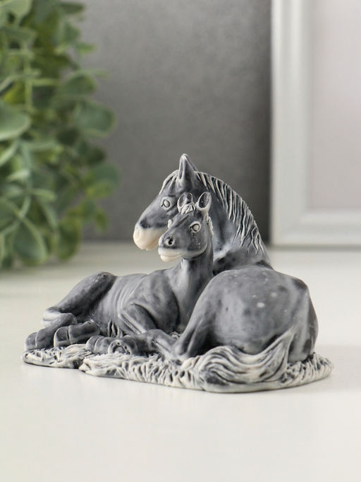 Сувенир "Лошадь с жеребенком" 7 см