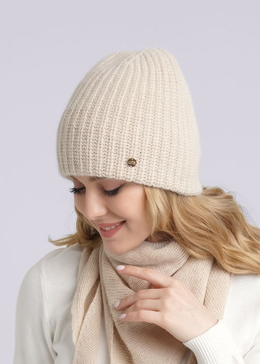 Шапка женская