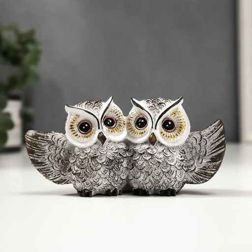 Фигурка полистоун «Совушки: объятия, с золотыми глазами», 6.5×13×3.5 см