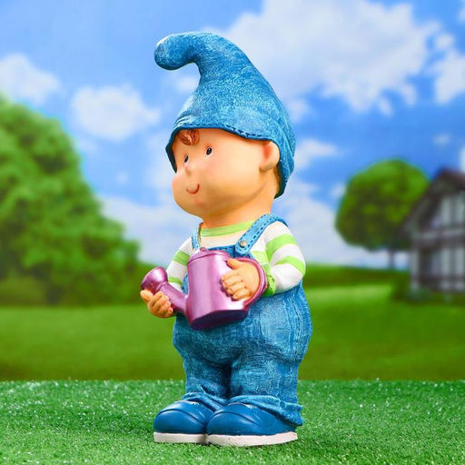 Садовая фигура из полистоуна «Мальчик-гном с лейкой», 33×13×13 см
