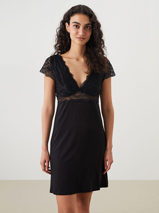 V Yaka Dantel Detayl? Kad?n Fantezi Gecelik