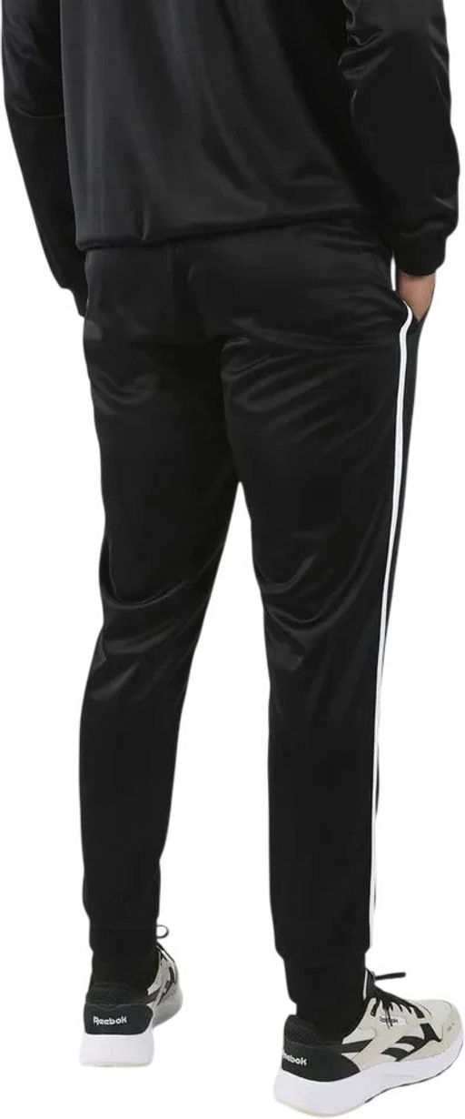 Спортивный костюм мужской