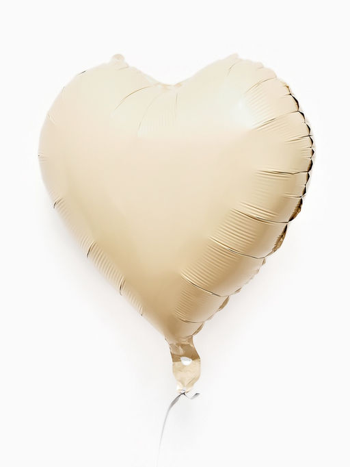 Цена за 2 шт. Воздушные шары фольгированные 17" «Сердце», кремовый сатин, набор 5 шт.