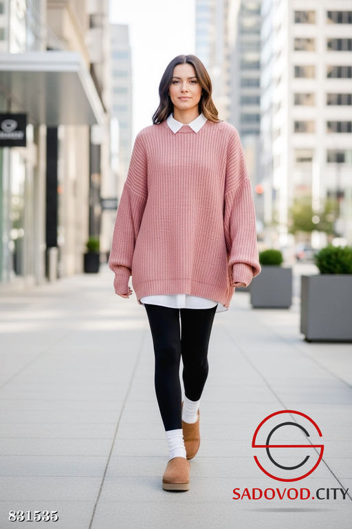 Свитер вязаный однотонный