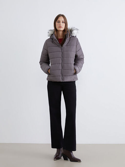 K?rk Kap??onlu Kad?n ?i?me Mont