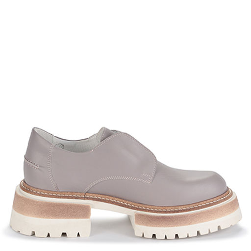 Лоферы женские