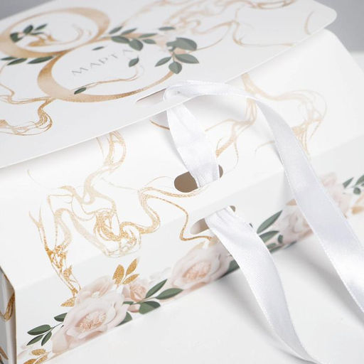 Цена за 3 шт. Коробка подарочная складная, упаковка, 8 марта, золото, 16.5?12?5 см