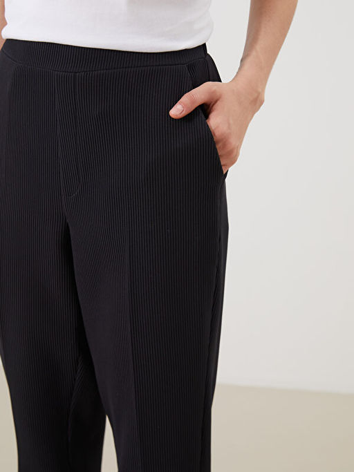 Beli Lastikli Dokulu Kad?n Pantolon