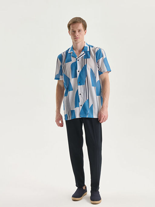 Regular Fit K?sa Kollu Desenli Erkek G?mlek