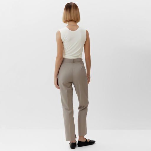 Брюки женские зауженные MINAKU: Casual Collection, бежевые, размер 44