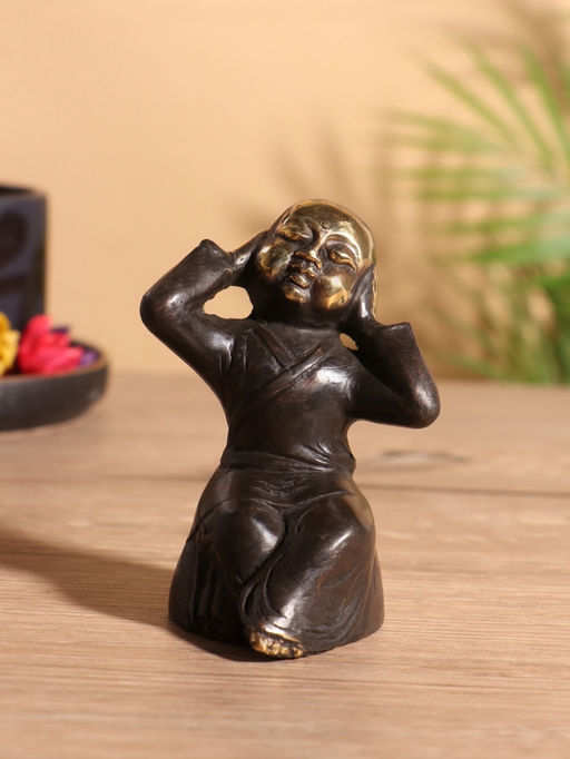 Сувенир «Монах», 7×6×10 см, бронза