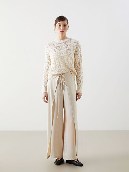 Bisiklet Yaka Ajurlu Kad?n Triko Kazak