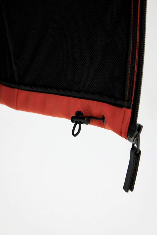 Водоотталкивающее пальто из софтшелла с капюшоном стандартной посадки DeFactoFit  фото 7