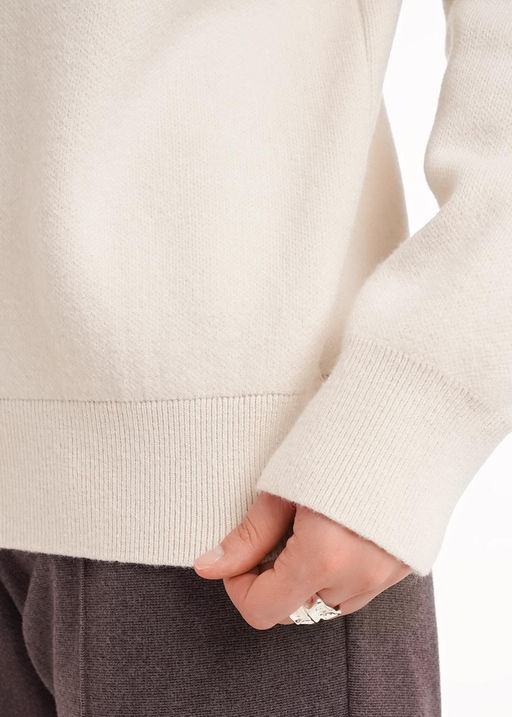 154578/187ва Жакет женский (ЧЗ)