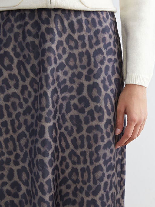 Beli Lastikli Leopar Desenli A Kesim Saten Etek