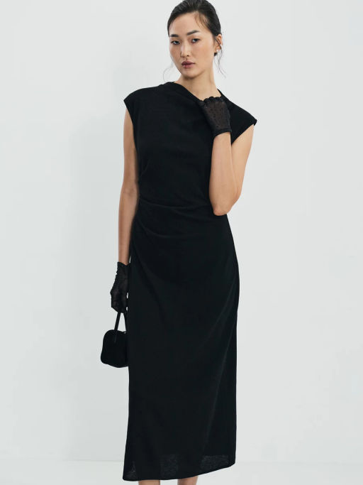 Платье миди приталенного кроя / Zarina