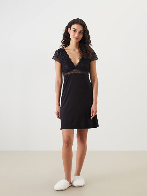 V Yaka Dantel Detayl? Kad?n Fantezi Gecelik