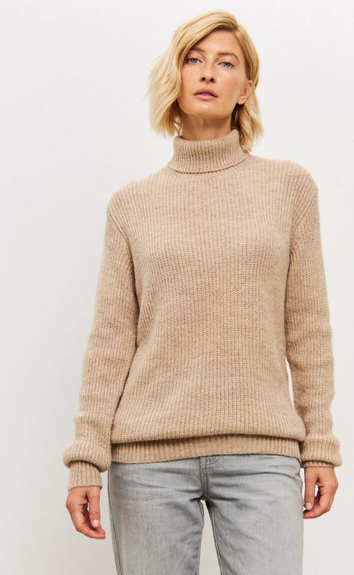 Свитер трикотажный женский TP322-15705 бежевый