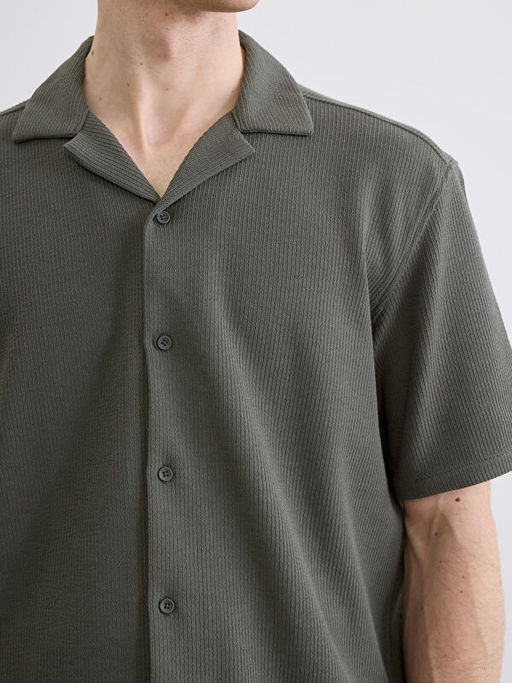 Regular Fit Resort Yaka Erkek G?mlek