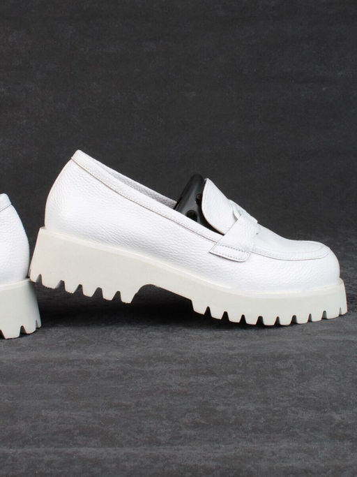 03-HP9967B WHITE Лоферы женские (натуральная кожа)