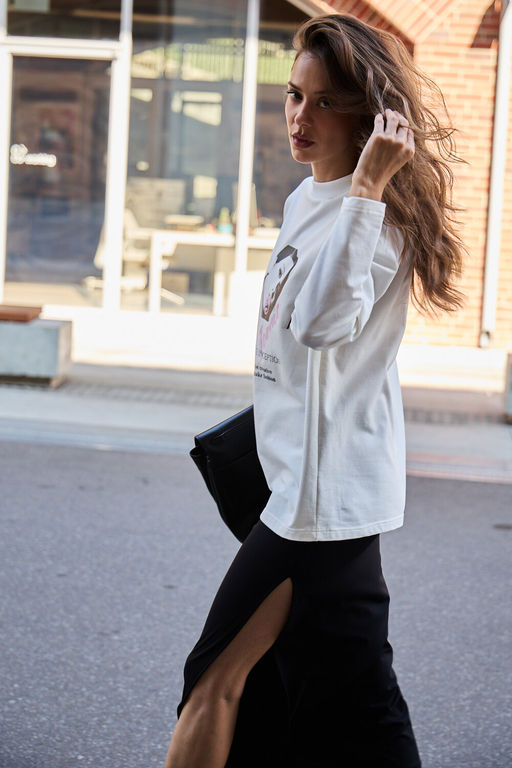 Лонгслив оверсайз с принтом