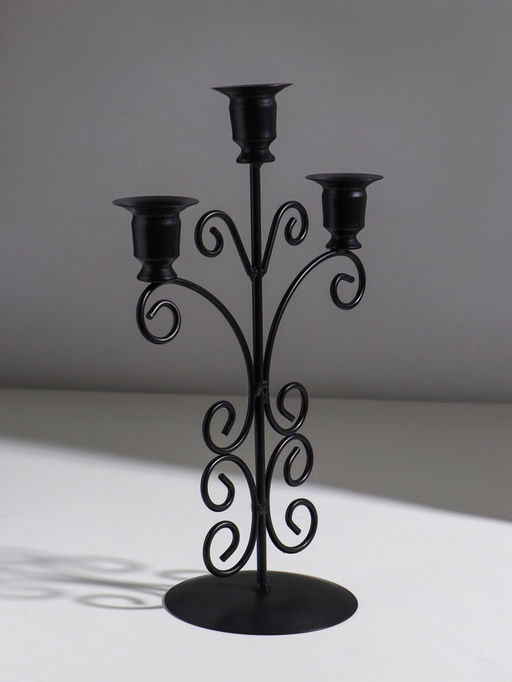 Подсвечник на 3 свечи «С завитками», металл, d=2.5 см, чёрный, 19×11×30 см