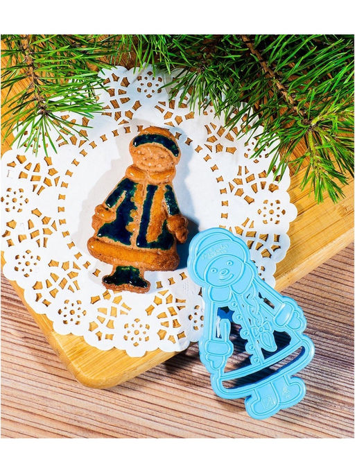 Форма для печенья новогодняя «Снегурочка», вырубка, штамп, 10×5.9×1.4 см, пластик, голубая