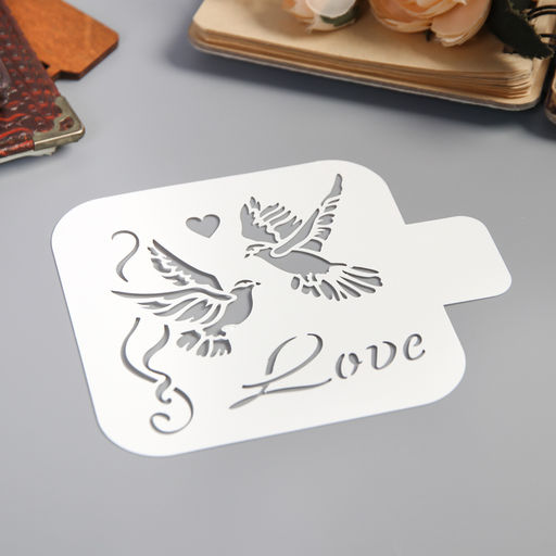 Пластиковый трафарет для творчества «Голуби», 9×9 см