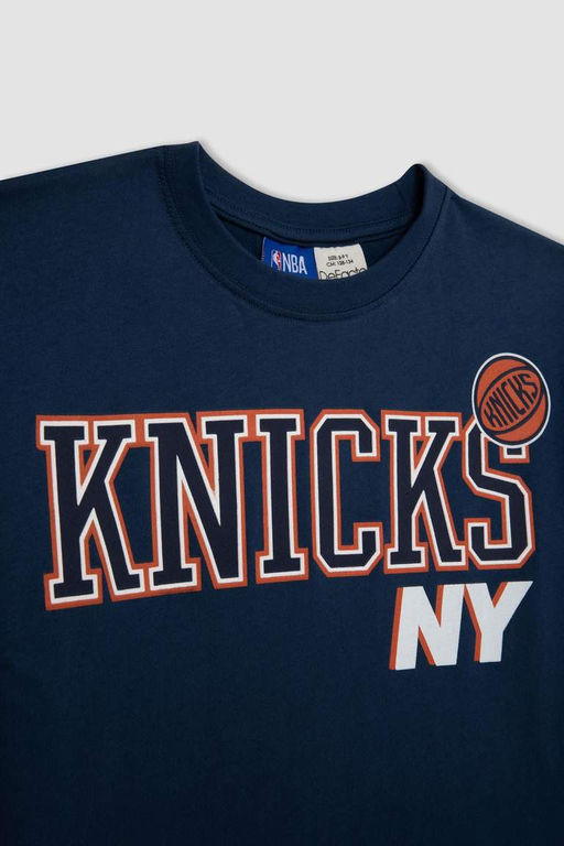 Футболка оверсайз с круглым вырезом и короткими рукавами NBA New York Knicks для мальчиков - Defacto фото 9