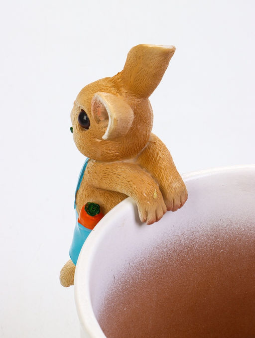 Фигурка для флорариума Зайчишка с розой, декор на кашпо, 17?7?7 см