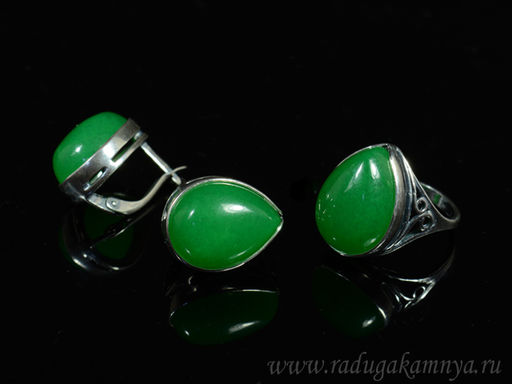 Кольцо Серьги с кварцем (имитация хризопраза) размер 19