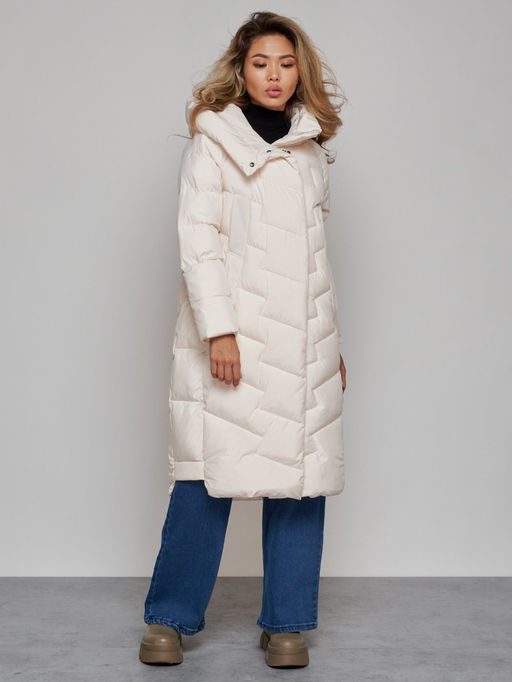 Пальто утепленное молодежное зимнее женское бежевого цвета 52355B - Holdluck фото 3