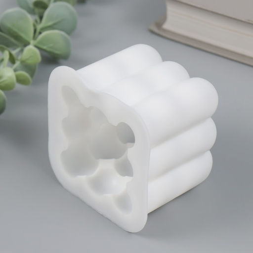 Молд силикононовый «Куб из шаров» 6 х 7,5 х 6 см