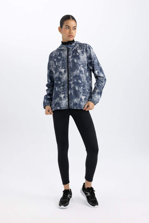 Водоотталкивающее пальто приталенного кроя с сетчатой подкладкой и капюшоном DeFactoFit, гибкое текстурированное пальто  фото 6